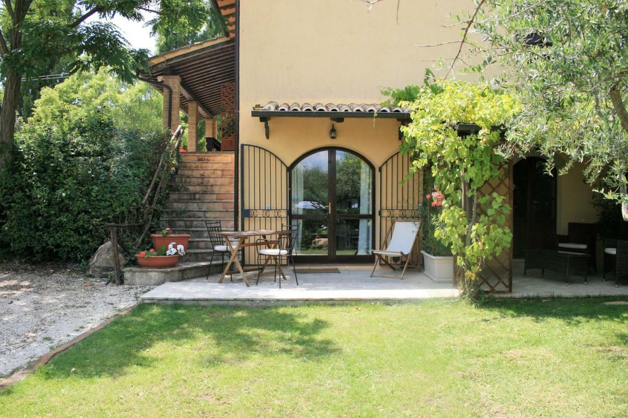 Colleparadiso Hotell Assisi Eksteriør bilde